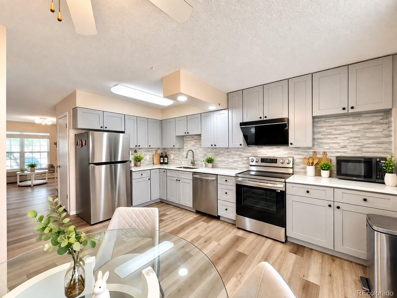 8855 W Floyd Ave, Lakewood, CO 80227