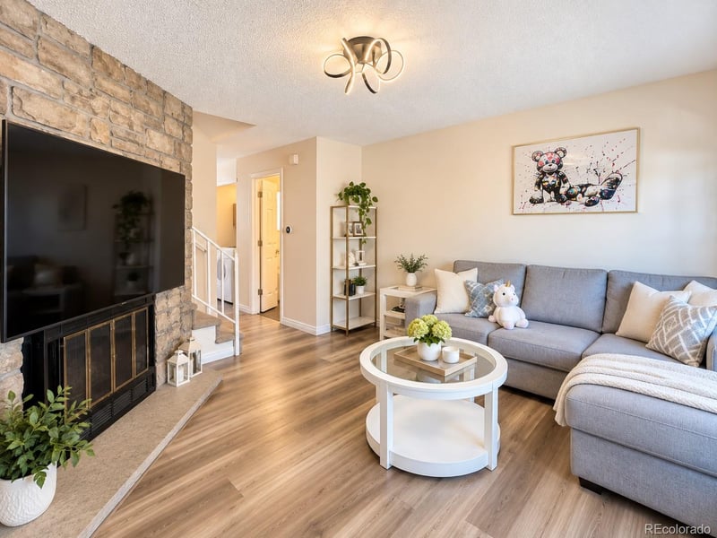 8855 W Floyd Ave, Lakewood, CO 80227