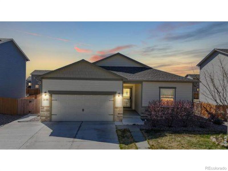 2126 Kerry St, Mead, CO 80542