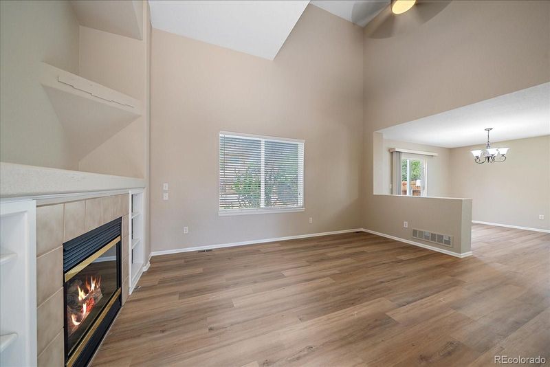 21705 E Kent Dr, Aurora, CO 80018