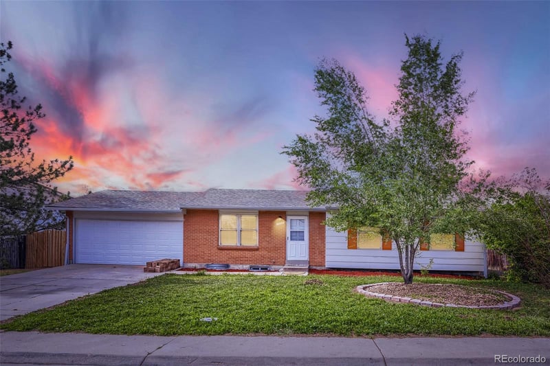 1852 E 99th Ave, Thornton, CO 80229