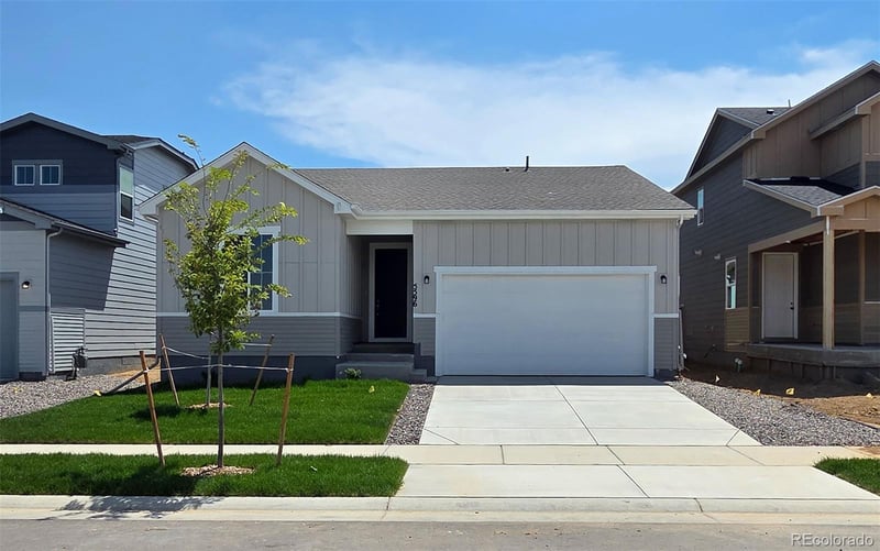 5596 Ranch St, Mead, CO 80504