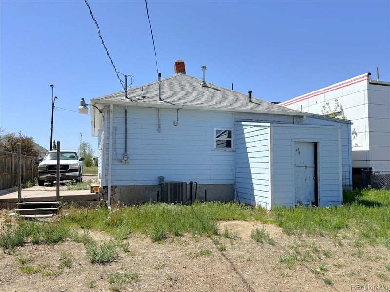 1062 Main St, Limon, CO 80828
