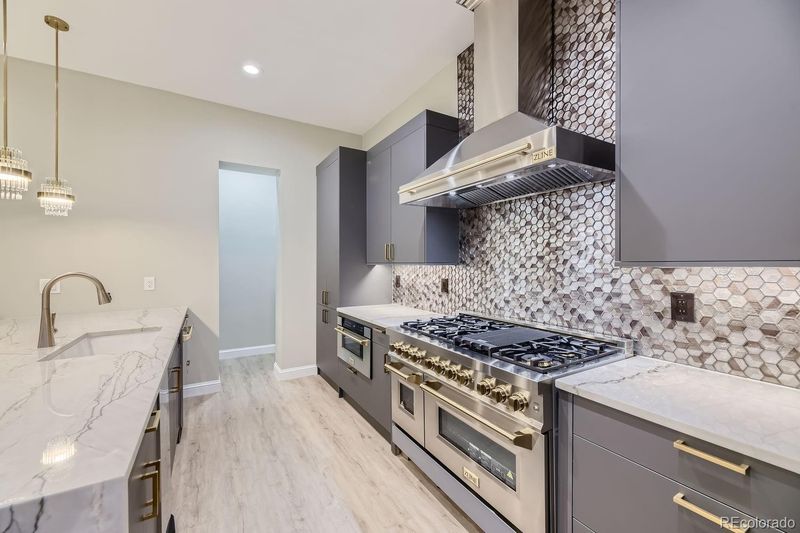 1670 Simms St, Lakewood, CO 80215