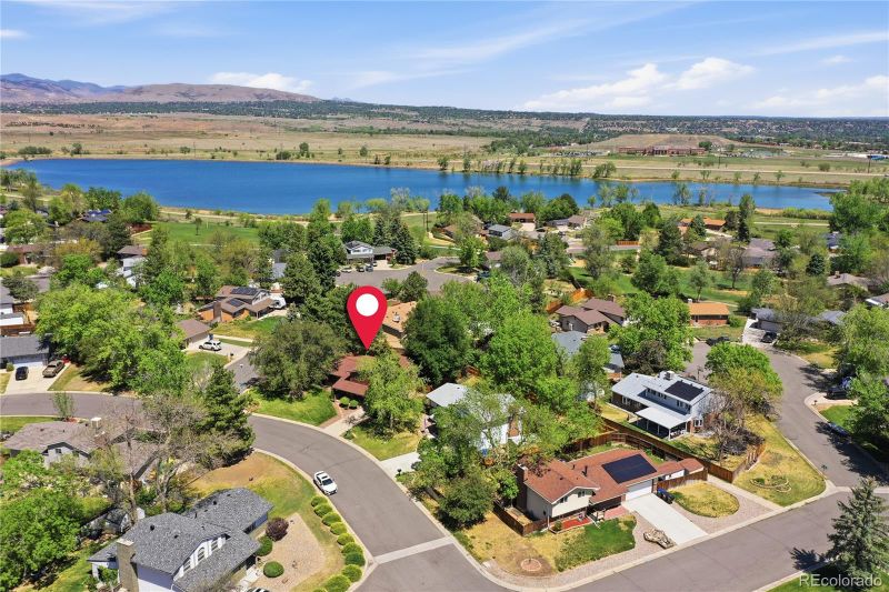10469 W Vermillion Dr, Littleton, CO 80127