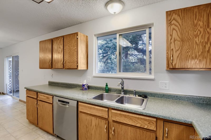7022 S Tamarac St, Centennial, CO 80112