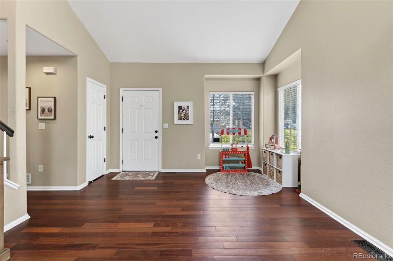 10209 Woodrose Ct, Highlands Ranch, CO 80129