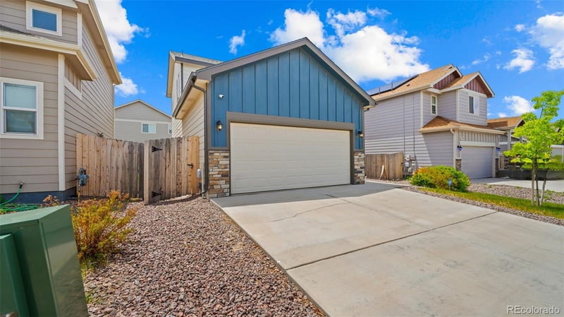 10929 Clarion Dr, Colorado Springs, CO 80925