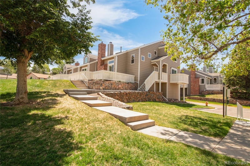 155 Blue Spruce Ct, Highlands Ranch, CO 80126
