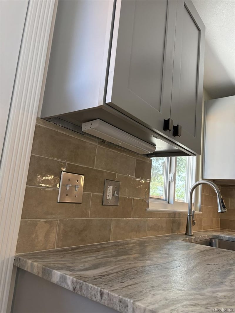 5944 S Fairfield St, Littleton, CO 80120