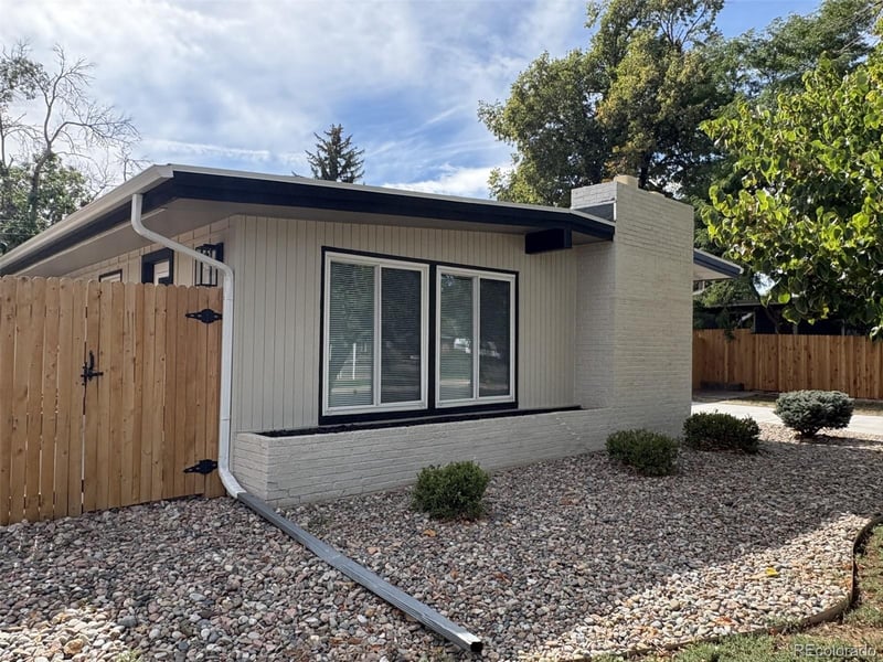 5944 S Fairfield St, Littleton, CO 80120