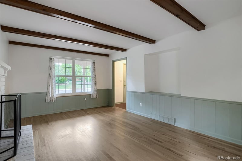 3320 S Locust St, Denver, CO 80222
