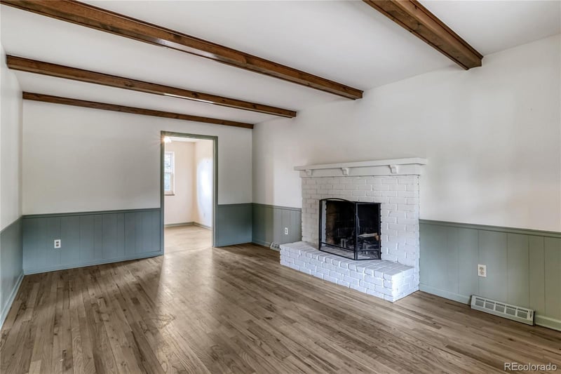 3320 S Locust St, Denver, CO 80222