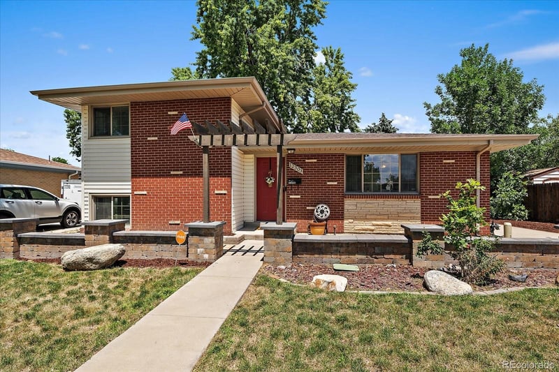 12303 E Park Lane Dr, Aurora, CO 80011