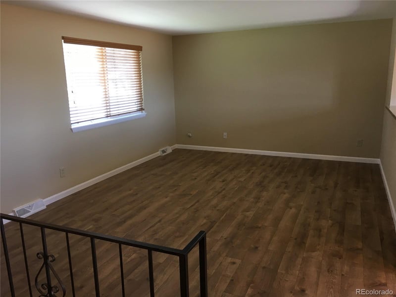 13198 Mercury Dr, Lone Tree, CO 80124
