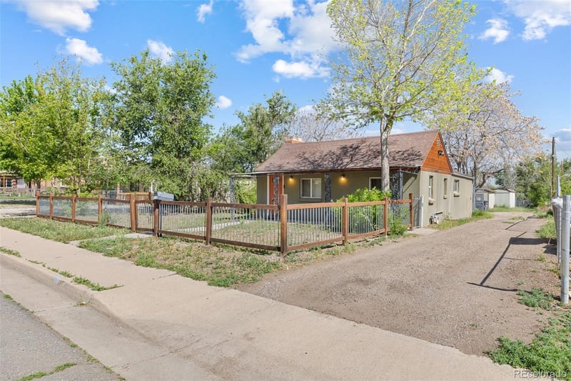 2489 W Iliff Ave, Denver, CO 80219