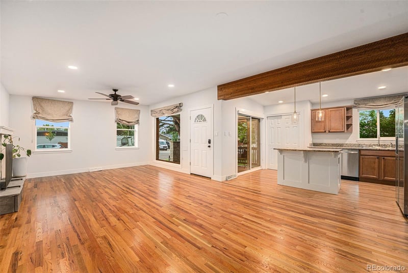 2989 E Cresthill Ave, Centennial, CO 80121
