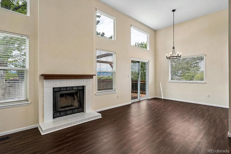 525 Lindenwood Ct, Highlands Ranch, CO 80126