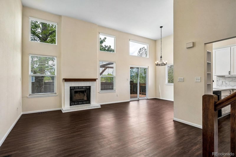 525 Lindenwood Ct, Highlands Ranch, CO 80126