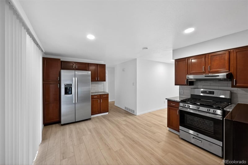 941 S Ironton St, Aurora, CO 80012
