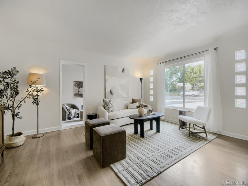 2431 Oneida St, Denver, CO 80207