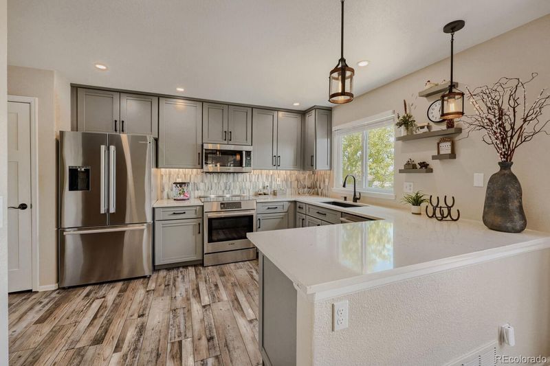 834 S Carlton St, Castle Rock, CO 80104