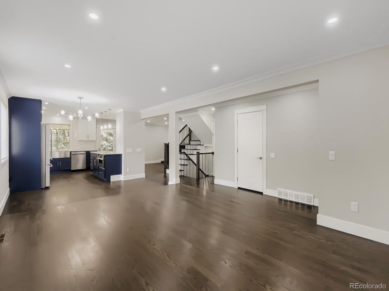 8212 S Tamarac St, Centennial, CO 80112