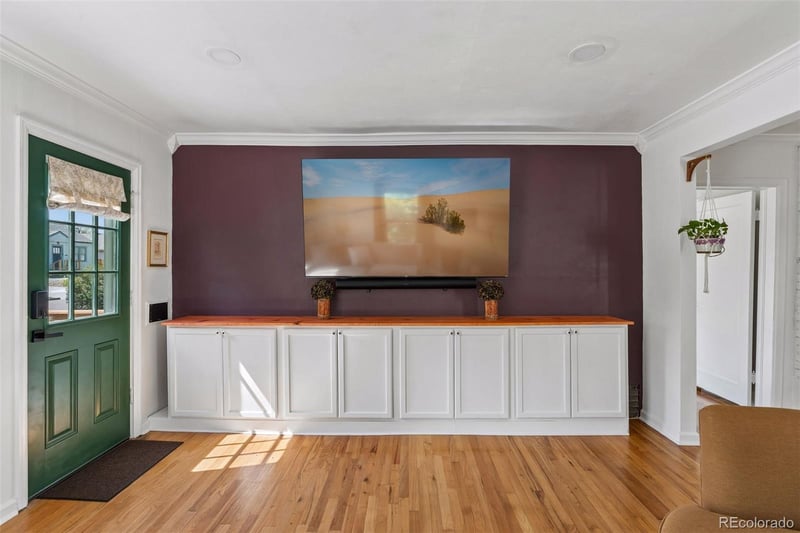 4860 Irving St, Denver, CO 80221