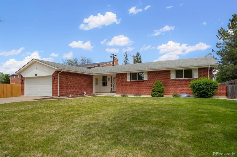 2116 S Yukon St, Lakewood, CO 80227
