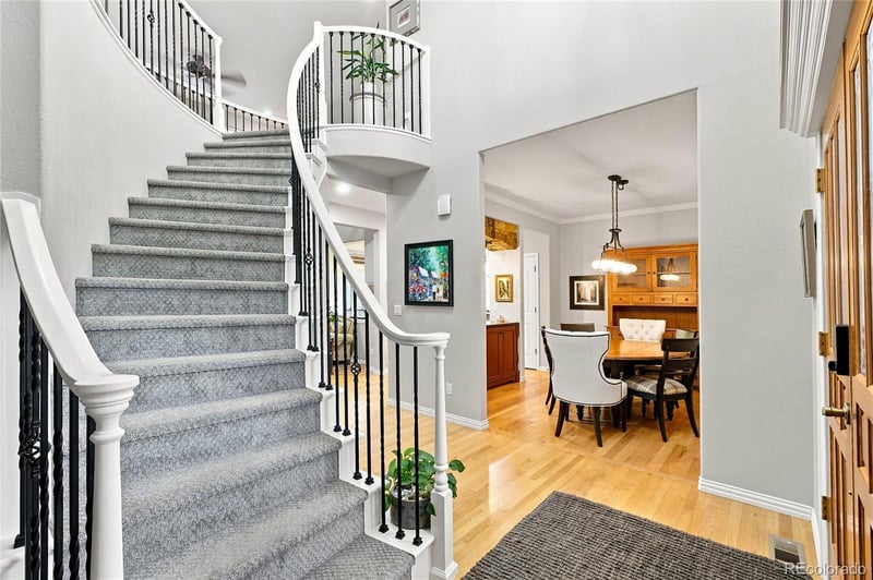 5424 E Dry Creek Cir, Centennial, CO 80122