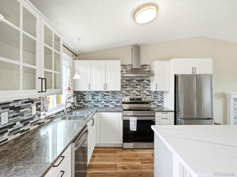 8442 Blazing Star Pl, Parker, CO 80134