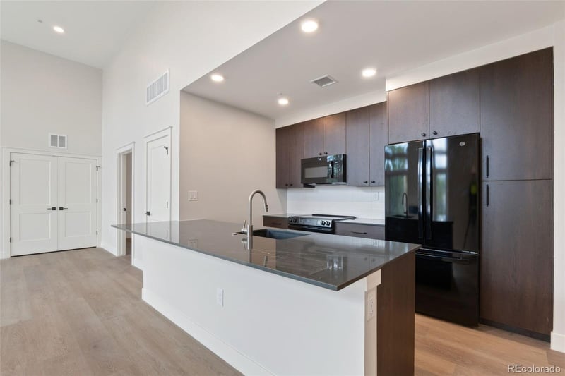 1643 Boulder St #303, Denver, CO 80211