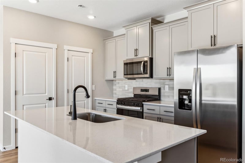 17713 E 94th Pl, Commerce City, CO 80022
