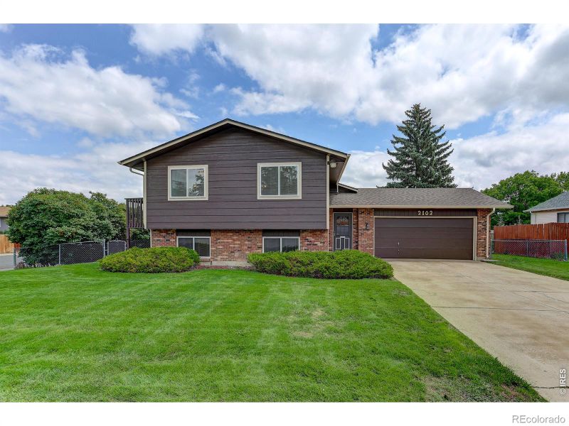2102 S Custer Ave, Loveland, CO 80537