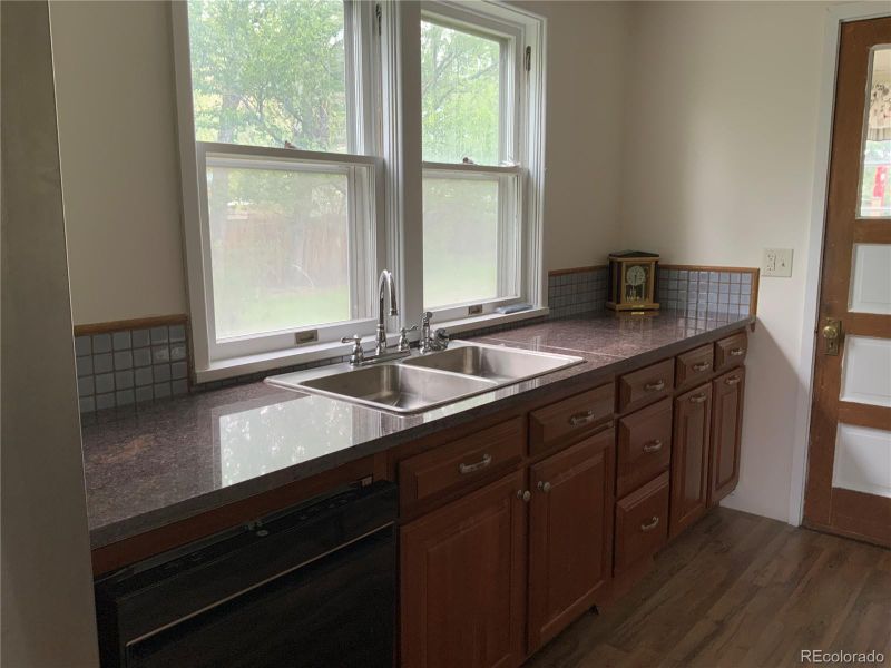 1011 Main St, Meeker, CO 81641