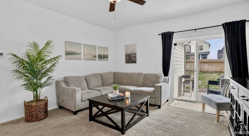 47545 Clover Ave, Bennett, CO 80102