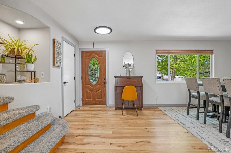 956 Mountain View Dr, Castle Rock, CO 80104