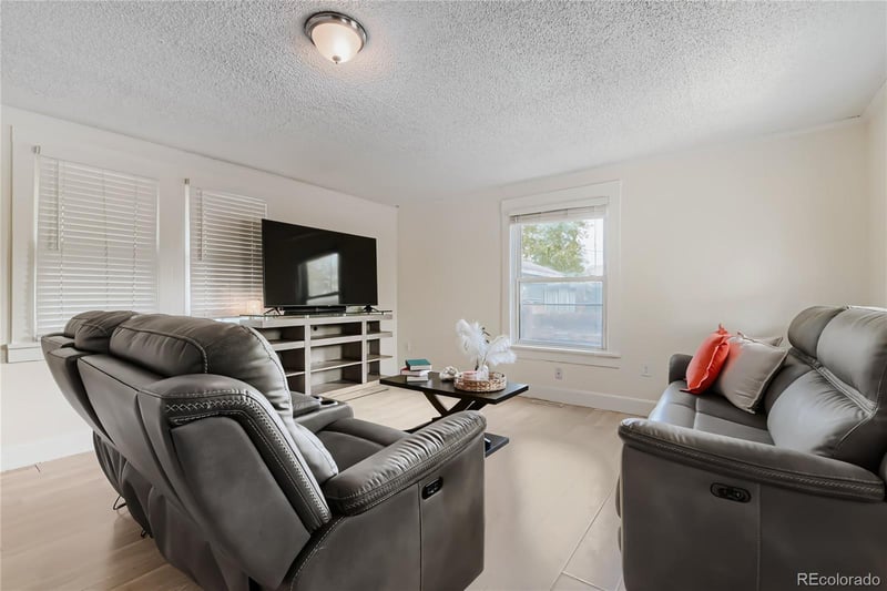 7277 E 68th Pl, Commerce City, CO 80022
