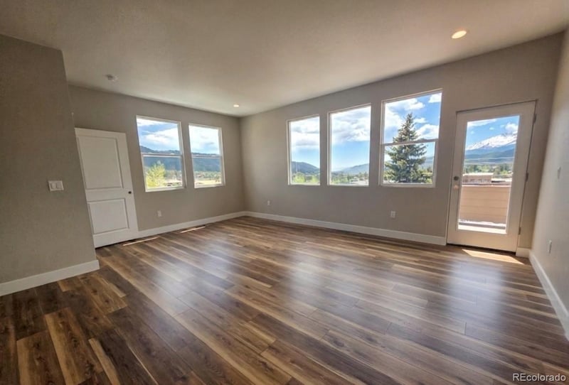 201 W Henrietta Ave, Woodland Park, CO 80863