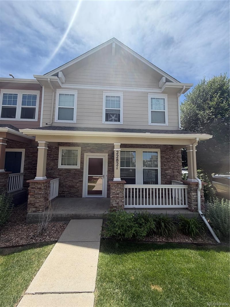 22821 E Briarwood Pl, Aurora, CO 80016