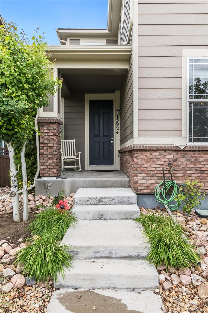 15924 E Otero Cir, Centennial, CO 80112
