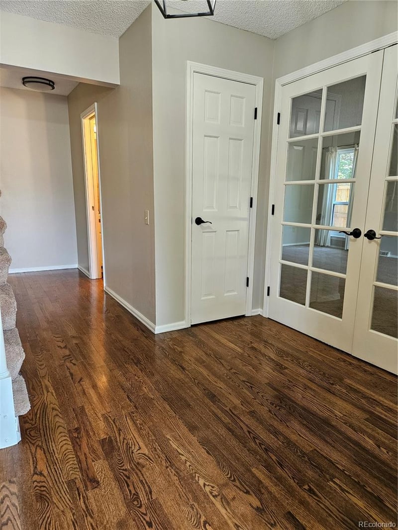 8401 E Long Ave, Centennial, CO 80112