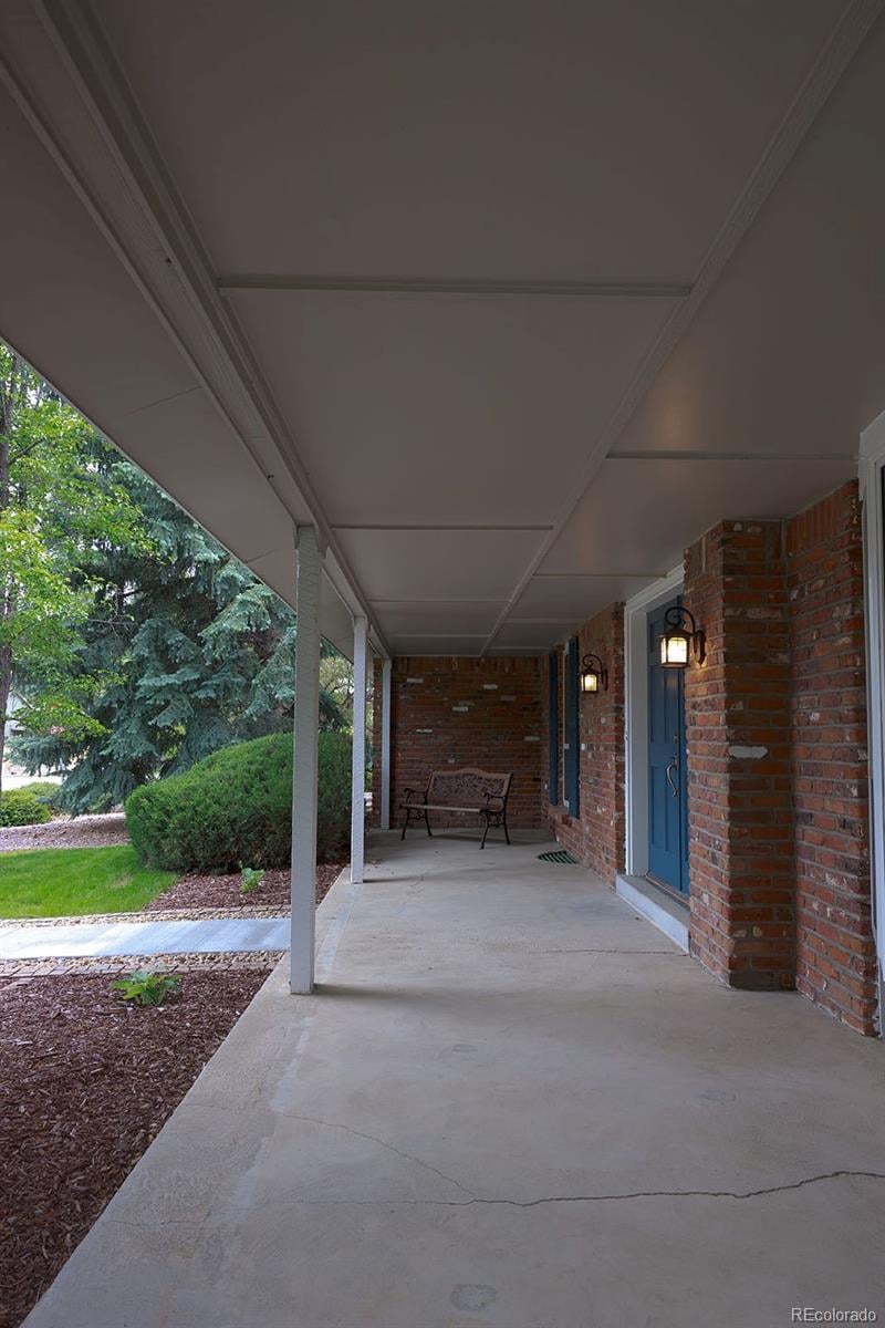 8401 E Long Ave, Centennial, CO 80112