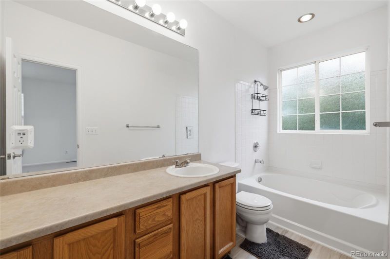 111 Granby Way #C, Aurora, CO 80011