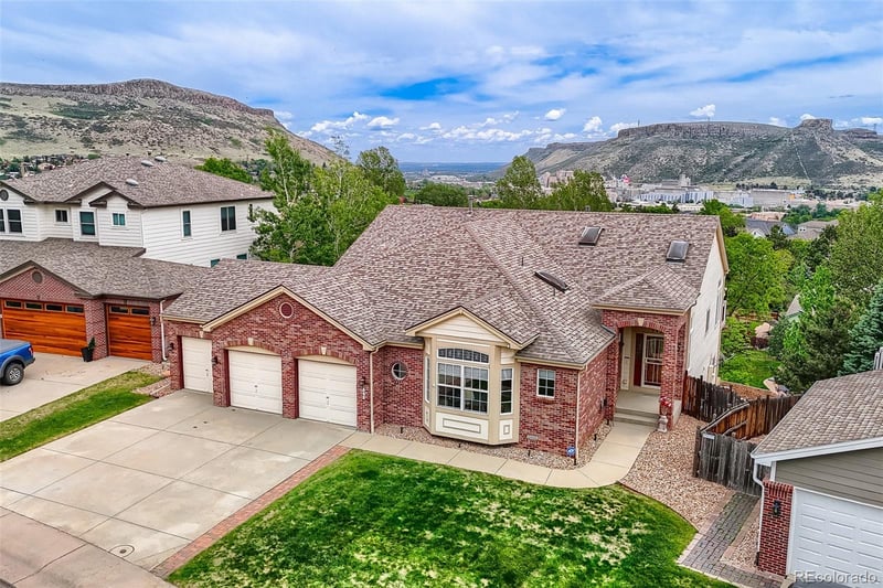 542 Canyon Point Cir, Golden, CO 80403