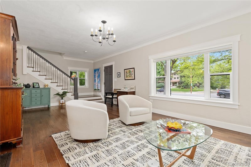 4636 Montview Blvd, Denver, CO 80207