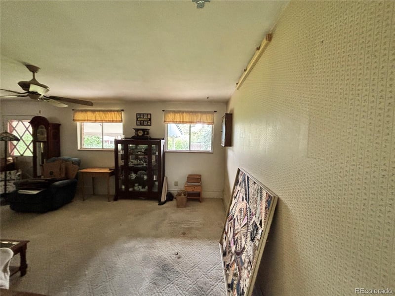 7600 S Kit Carson Dr, Centennial, CO 80122