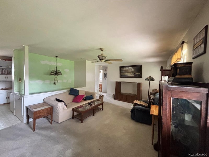 7600 S Kit Carson Dr, Centennial, CO 80122