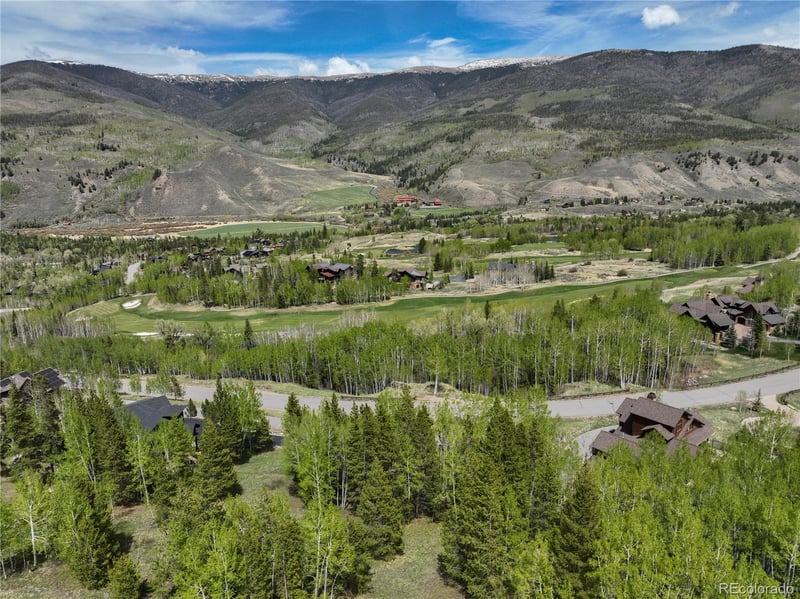 2635 Hunters Knob Rd, Silverthorne, CO 80498