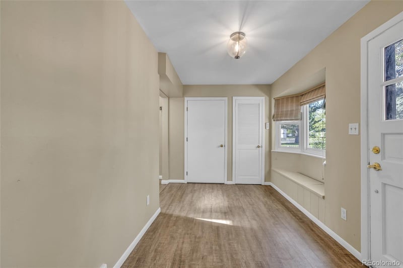 350 Balsam St, Lakewood, CO 80226
